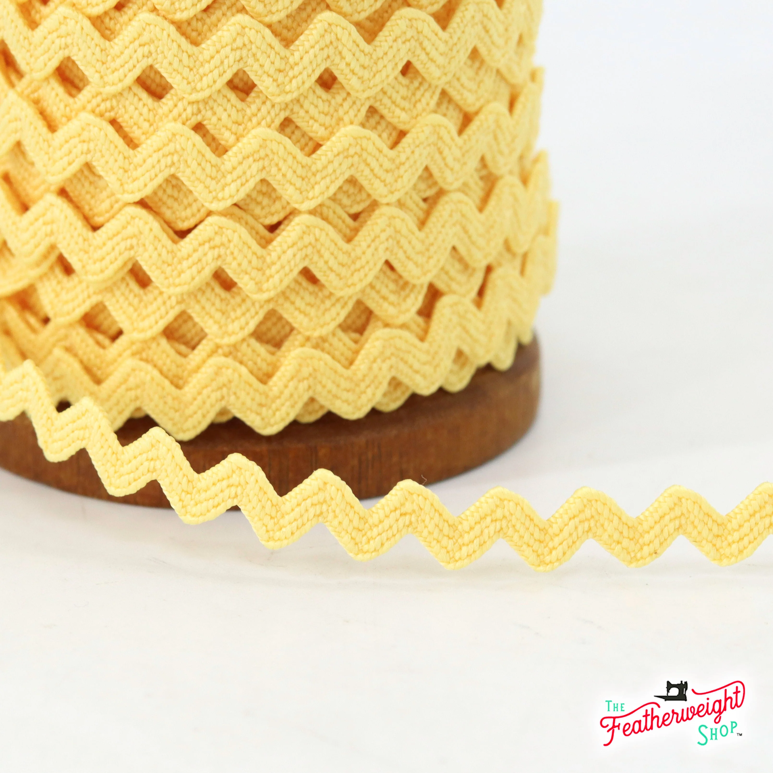 1/4" Inch BEEHIVE VINTAGE TRIM RIC RAC by Lori Holt - (sold by the yard)
