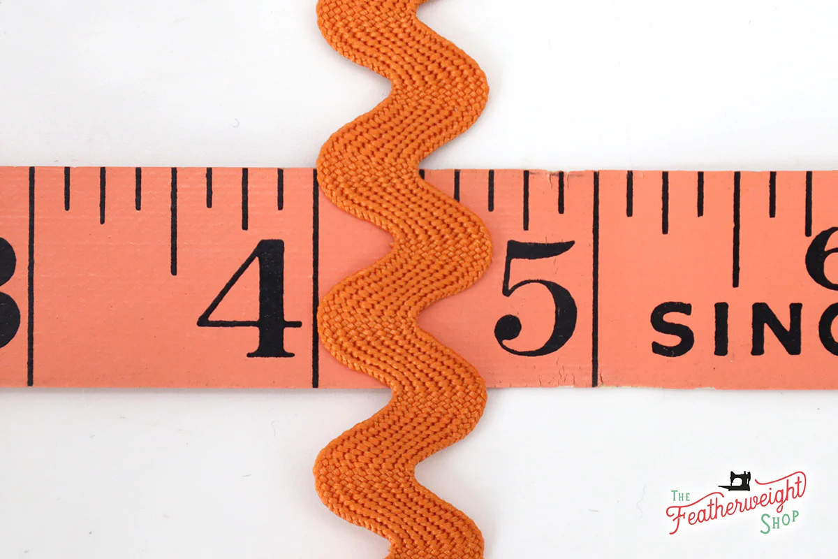 5/8" Inch PUMPKIN VINTAGE TRIM Large RIC RAC by Lori Holt (by the yard) - Image 2