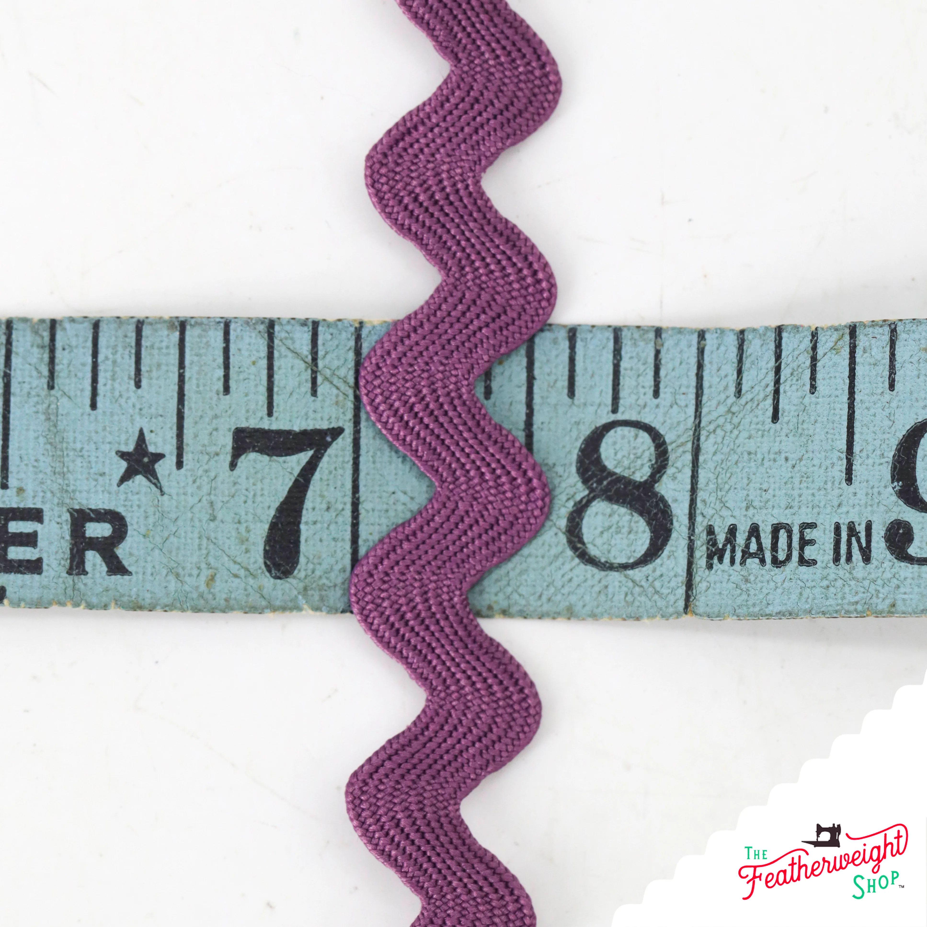 5/8" Inch PLUM Vintage Trim Large RIC RAC by Lori Holt (by the yard) - Image 2