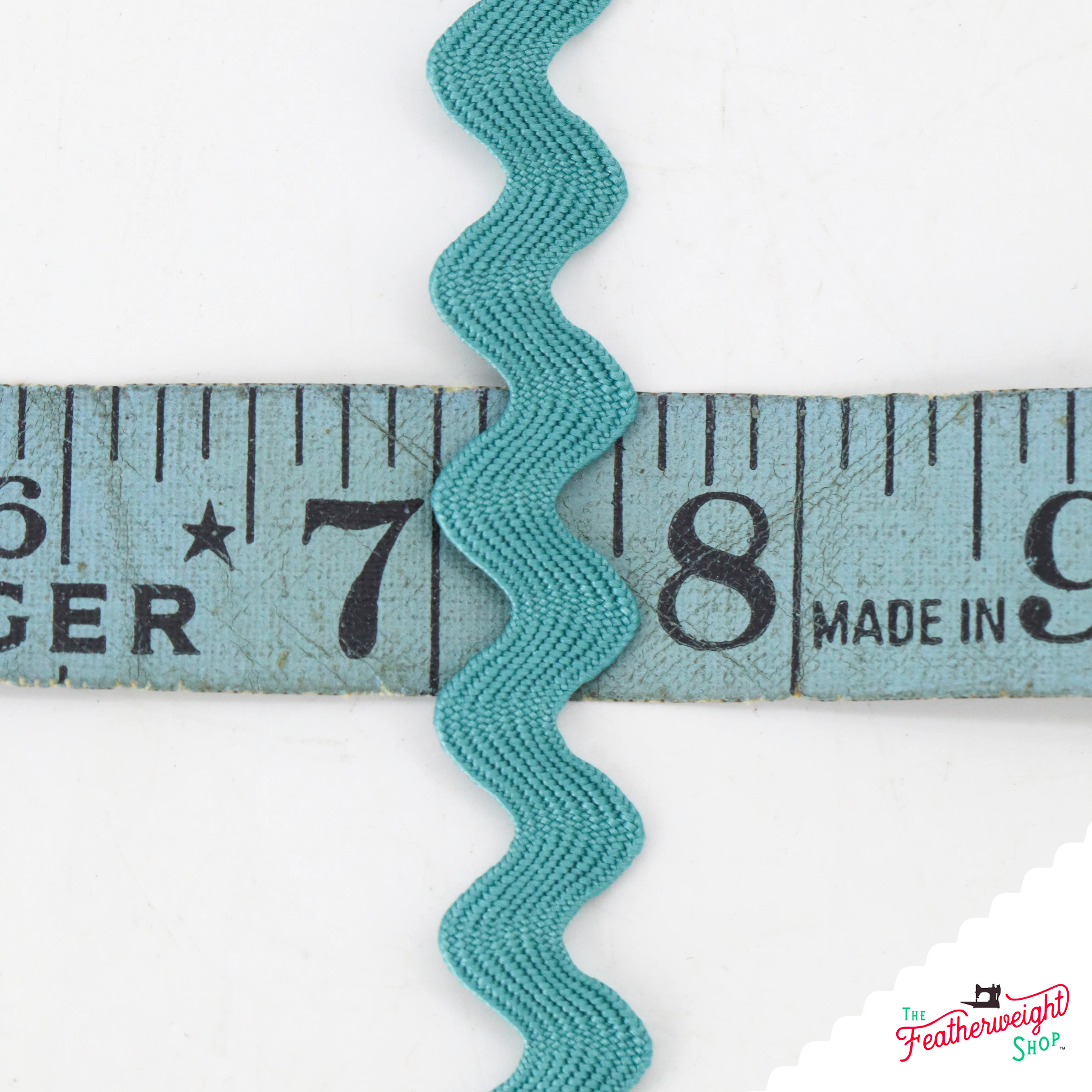 5/8" Inch RAINDROP Vintage Trim Large RIC RAC by Lori Holt (by the yard) - Image 2