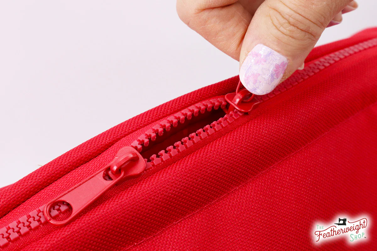 BAG, Padded TRAVEL fits Singer Featherweight 221 & 222 - RED - Image 4