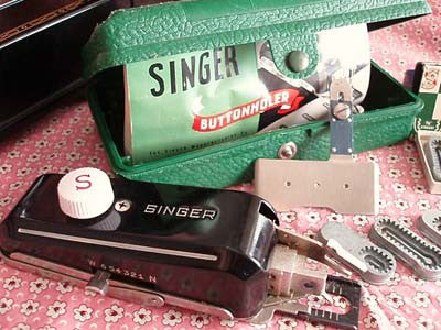 Buttonholer Attachment, Singer (Vintage Original) - LOW SHANK - Image 13