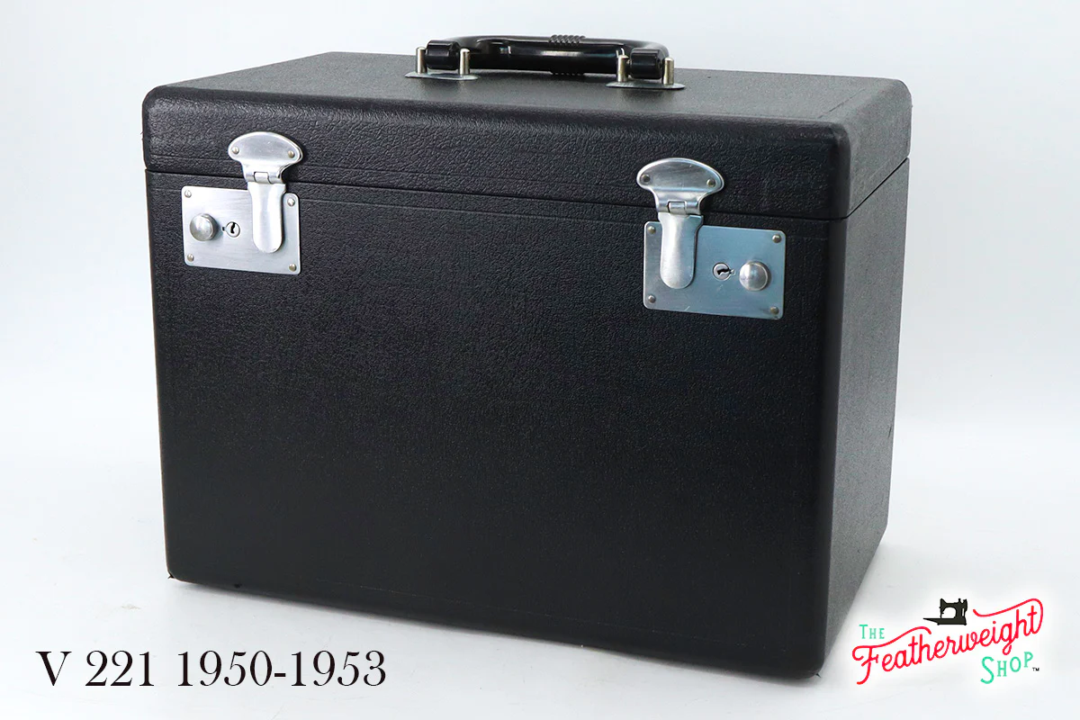 Case, Singer Featherweight (Vintage Original) - Image 11