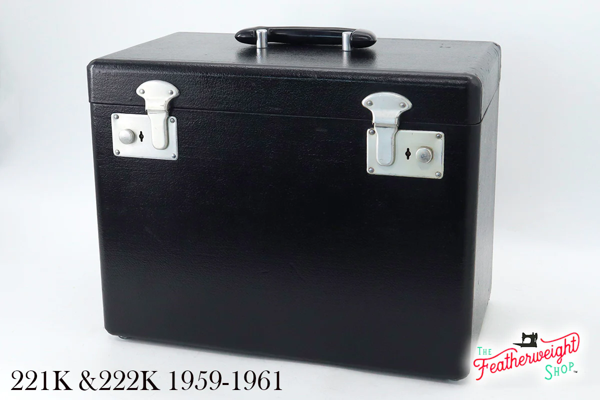 Case, Singer Featherweight (Vintage Original) - Image 16