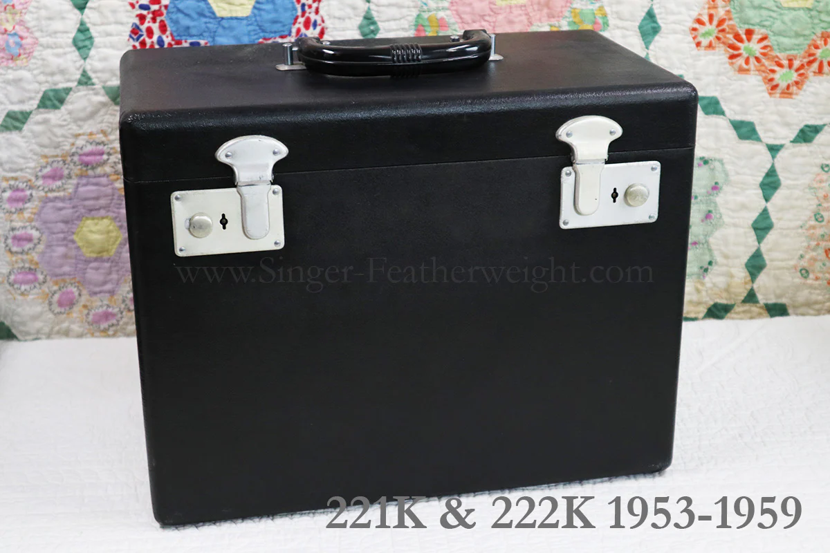 Case, Singer Featherweight (Vintage Original) - Image 9