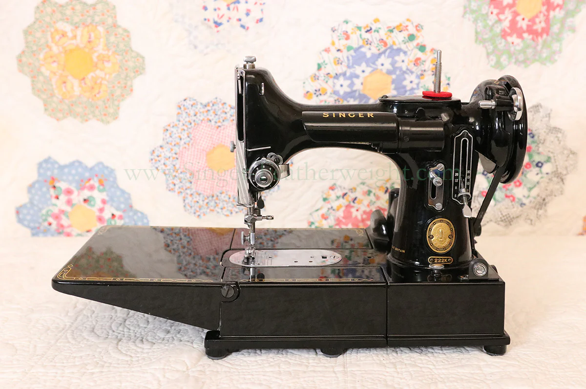 Singer Featherweight 222K Sewing Machine EJ617*** - Image 3