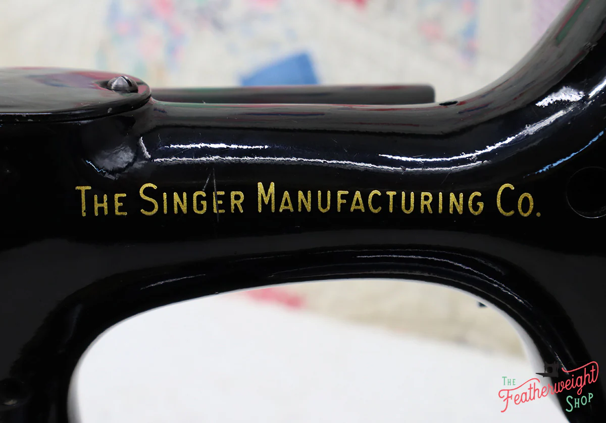 Singer Featherweight 222K Sewing Machine EL184*** - Image 15