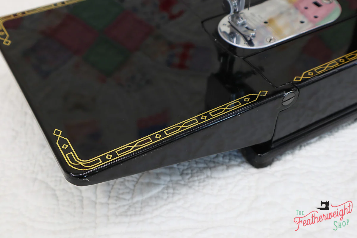 Singer Featherweight 222K Sewing Machine EL184*** - Image 9