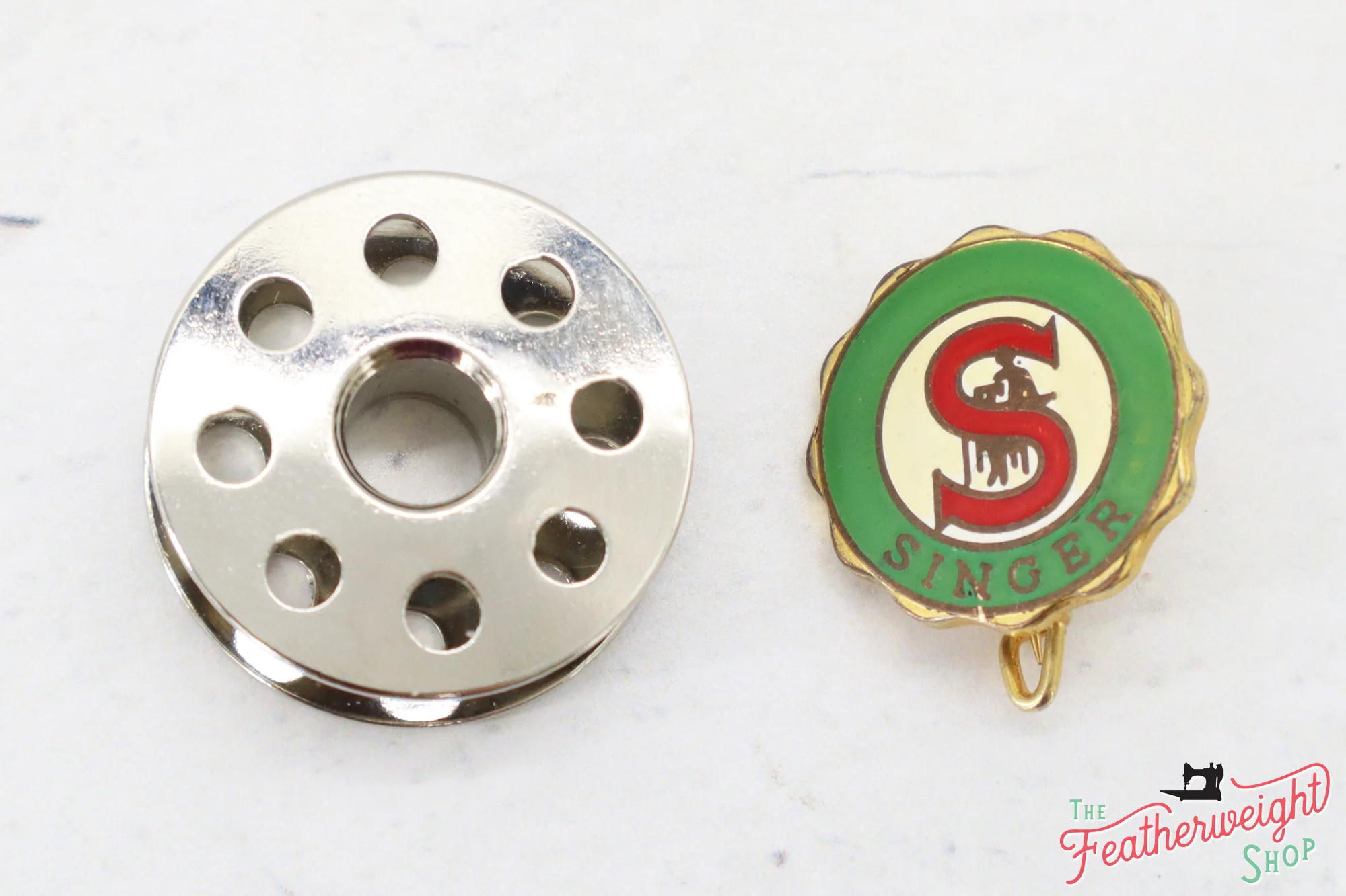 Employee Pin - RARE Singer (Vintage Original) - Image 2