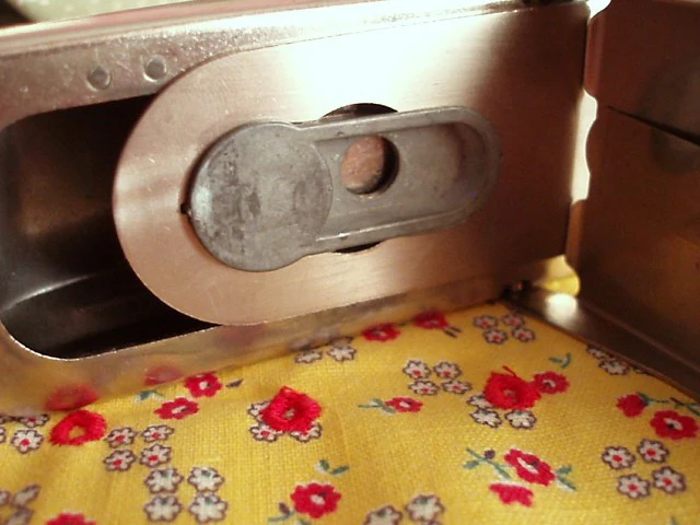Eyelet Cam for the Singer Buttonholer (Vintage Original) - Image 2