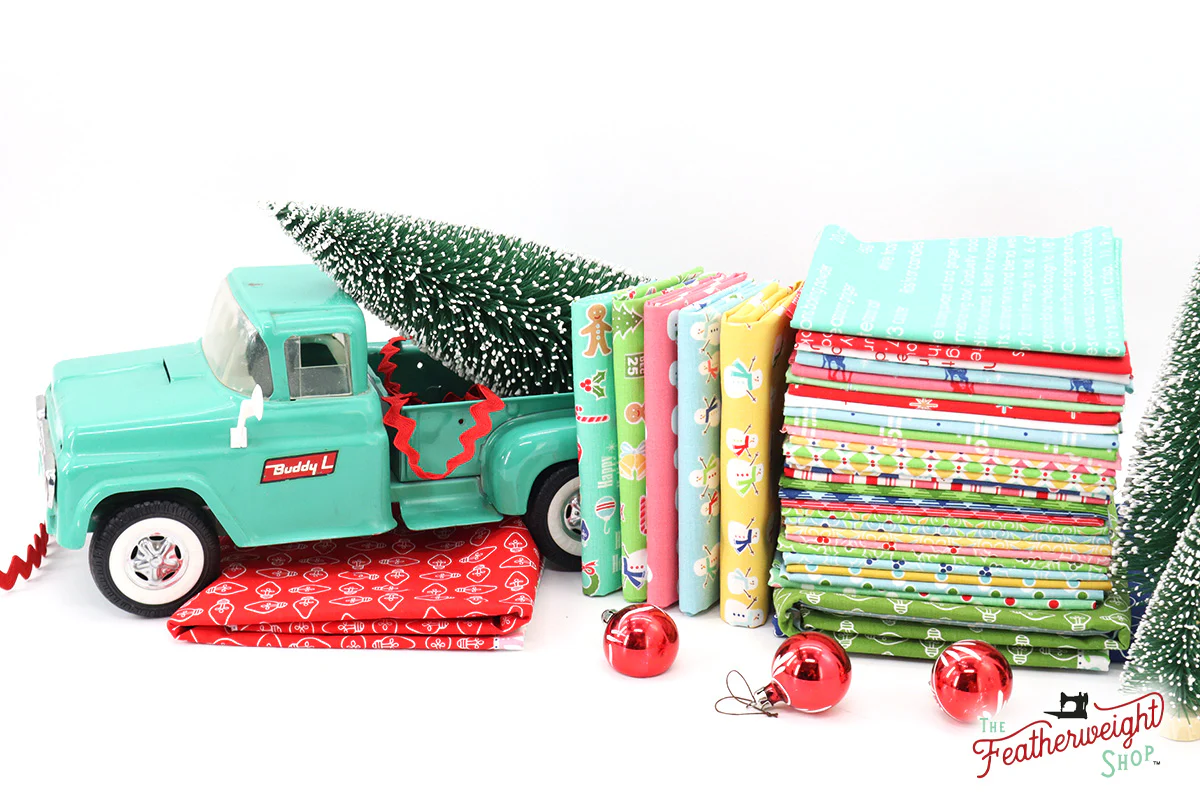 Fabric, Cozy Vintage Christmas FAT QUARTER Bundle + PANELS by Lori Holt - Image 8