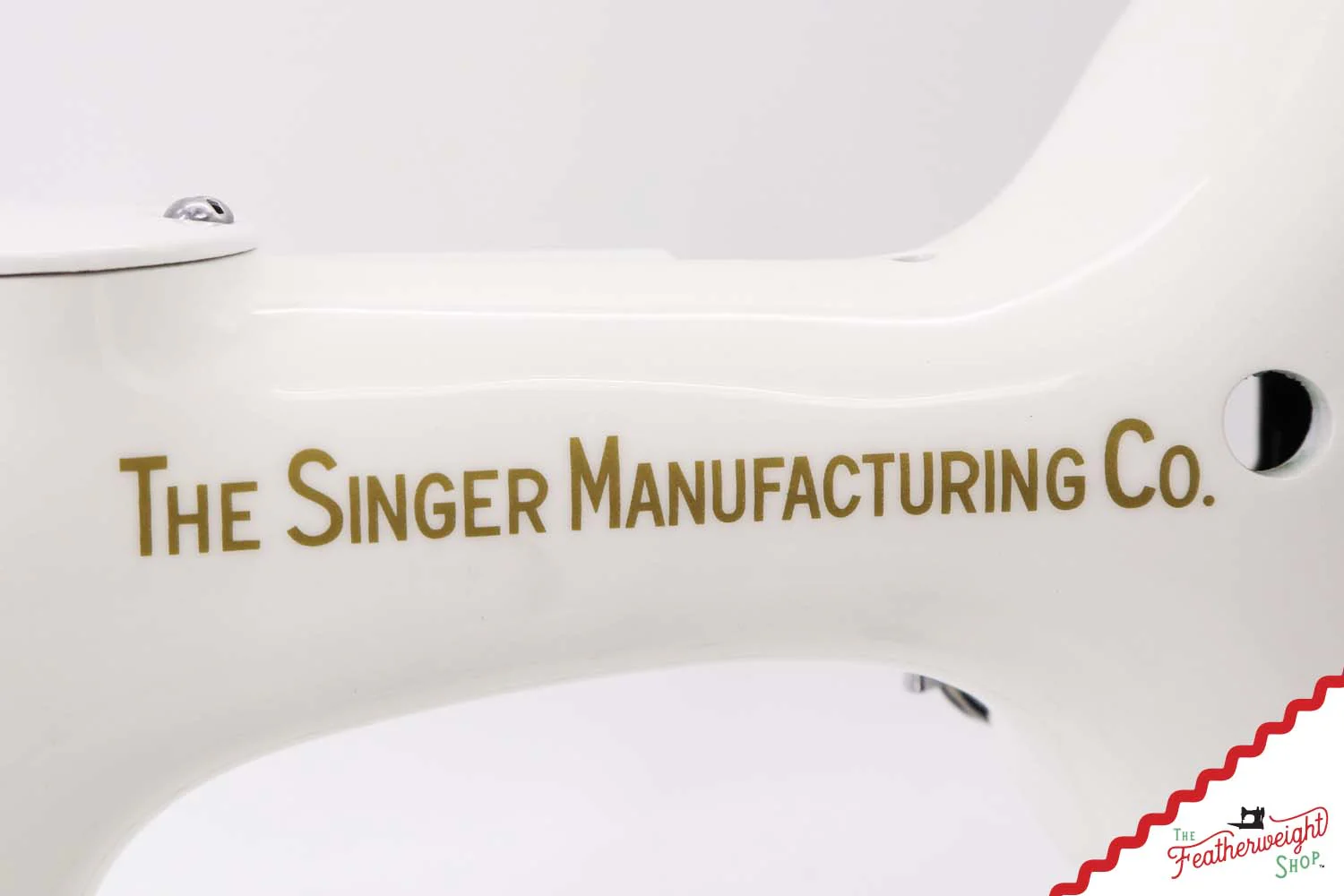 Featherweight 221K Sewing Machine, EE152*** - 1947 - Image 12