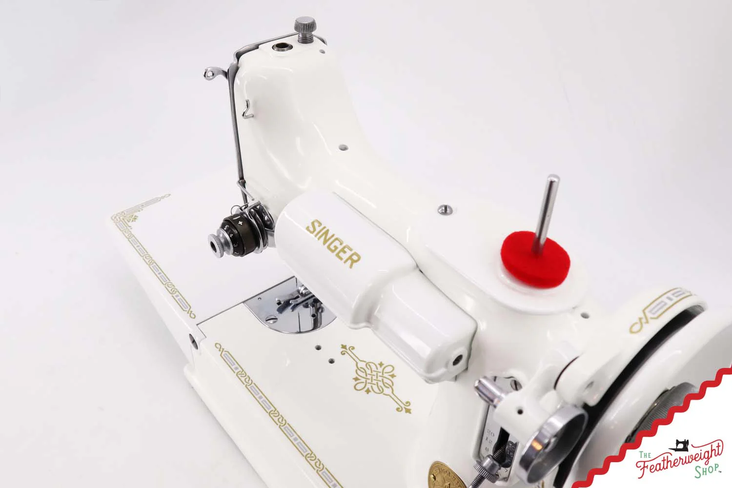 Featherweight 221K Sewing Machine, EE152*** - 1947 - Image 13