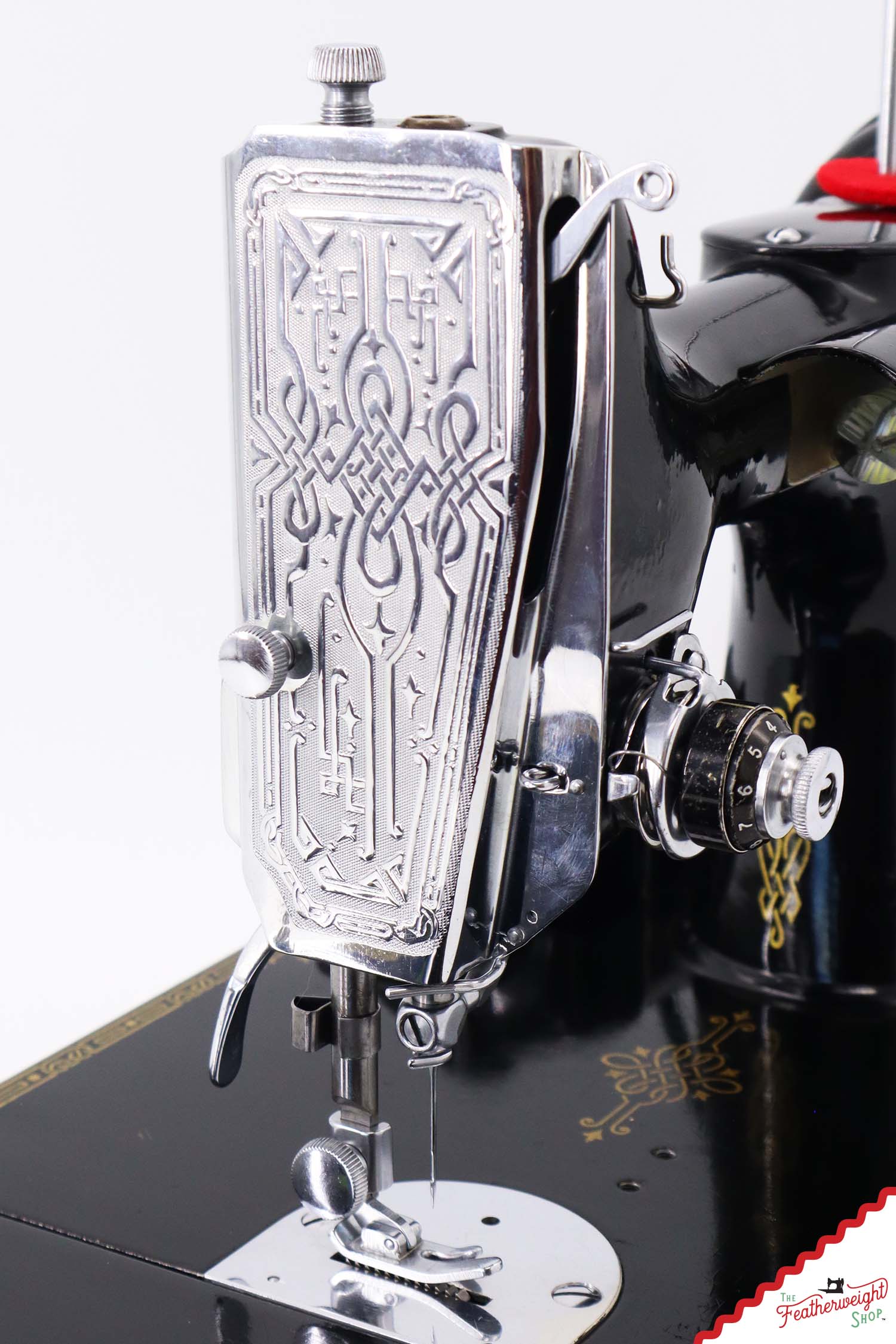 Featherweight 221K Sewing Machine, EE4529** - 1947 - Image 7