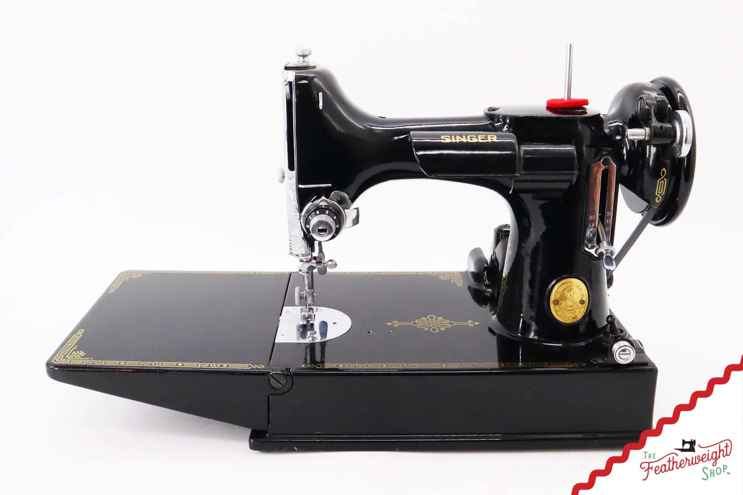 Featherweight 221K Sewing Machine, EE5747** - 1948 - Image 3