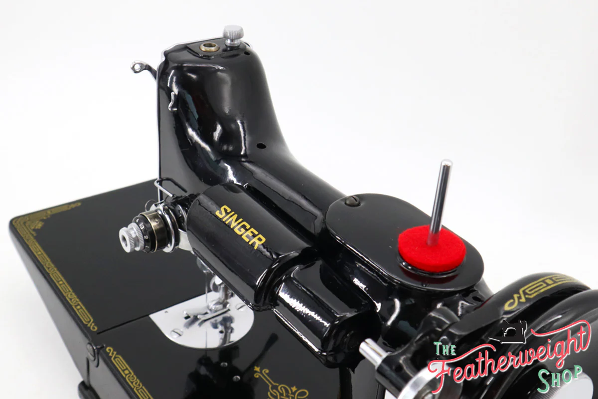 Featherweight 221K Sewing Machine, EF284*** - 1949 - Image 14