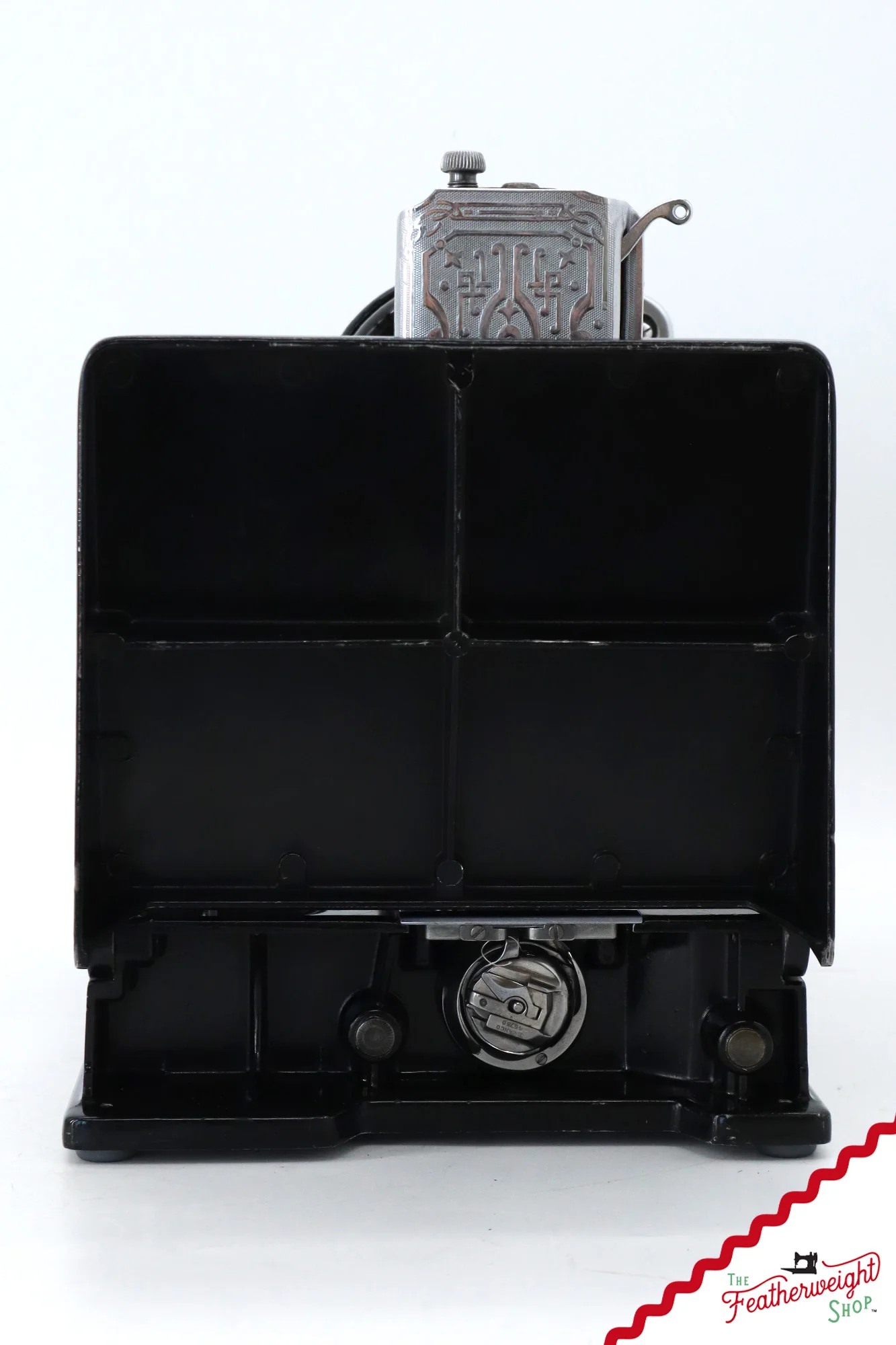 Featherweight 221K Sewing Machine, EF568*** - 1949 - Image 4