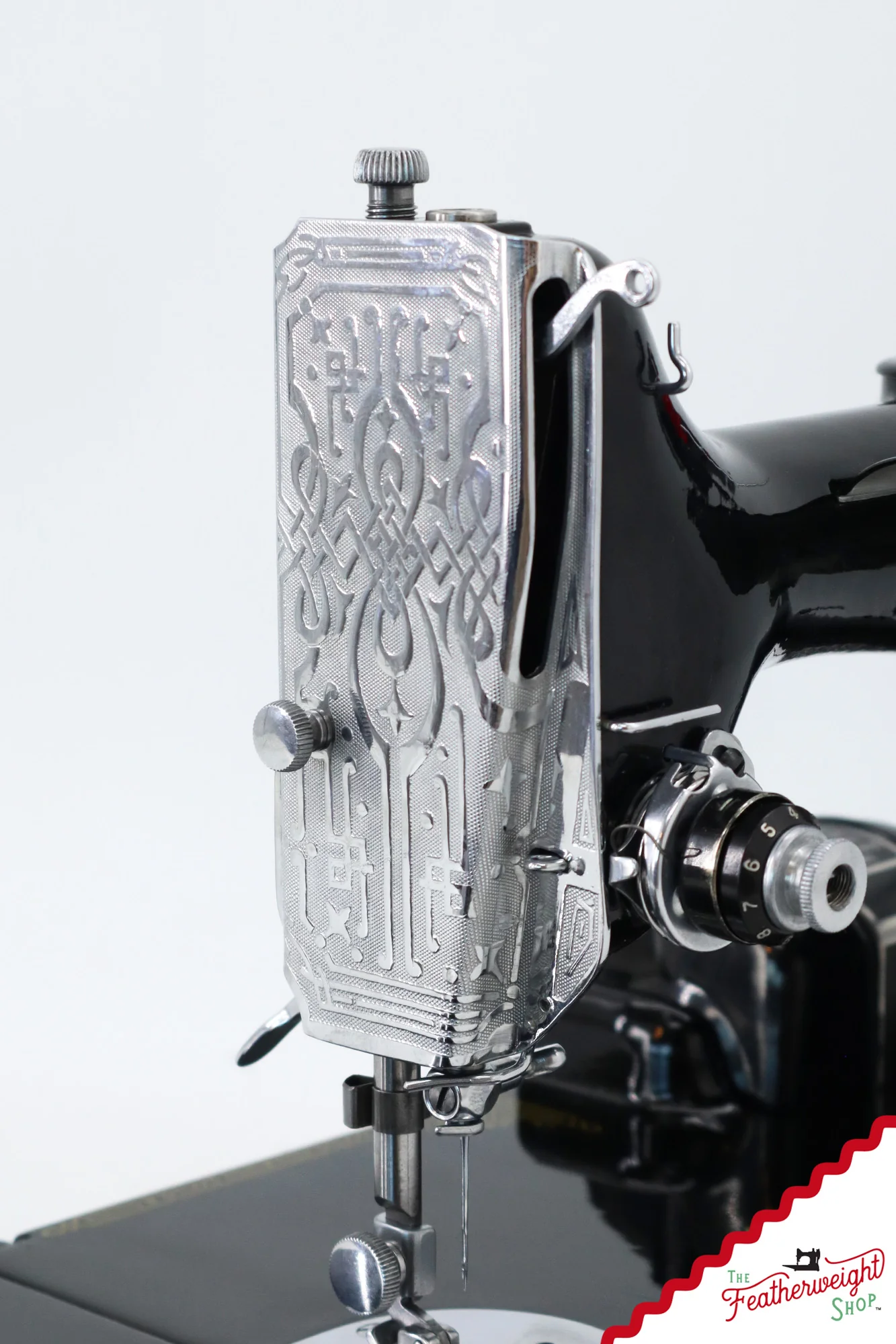Featherweight 221K Sewing Machine, EF6916** - 1950 - Image 14