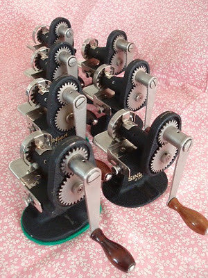 Hand Crank Pinker, Singer (Vintage Original) - Image 8