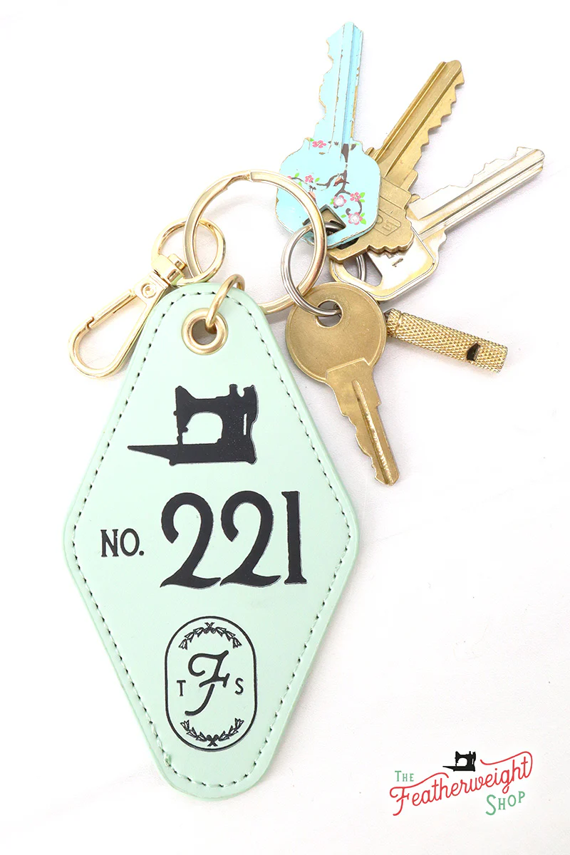 Keychain, Singer Featherweight 221 - Image 11