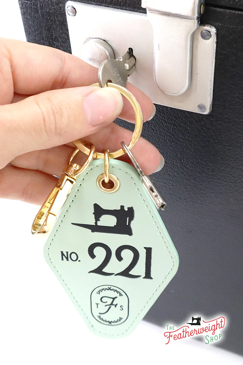 Keychain, Singer Featherweight 221 - Image 6