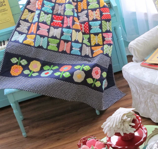 KIT, Quilty Sewing Machine Cover & Mat + COMPLETE PATTERN BOOK by Lori Holt - Image 23