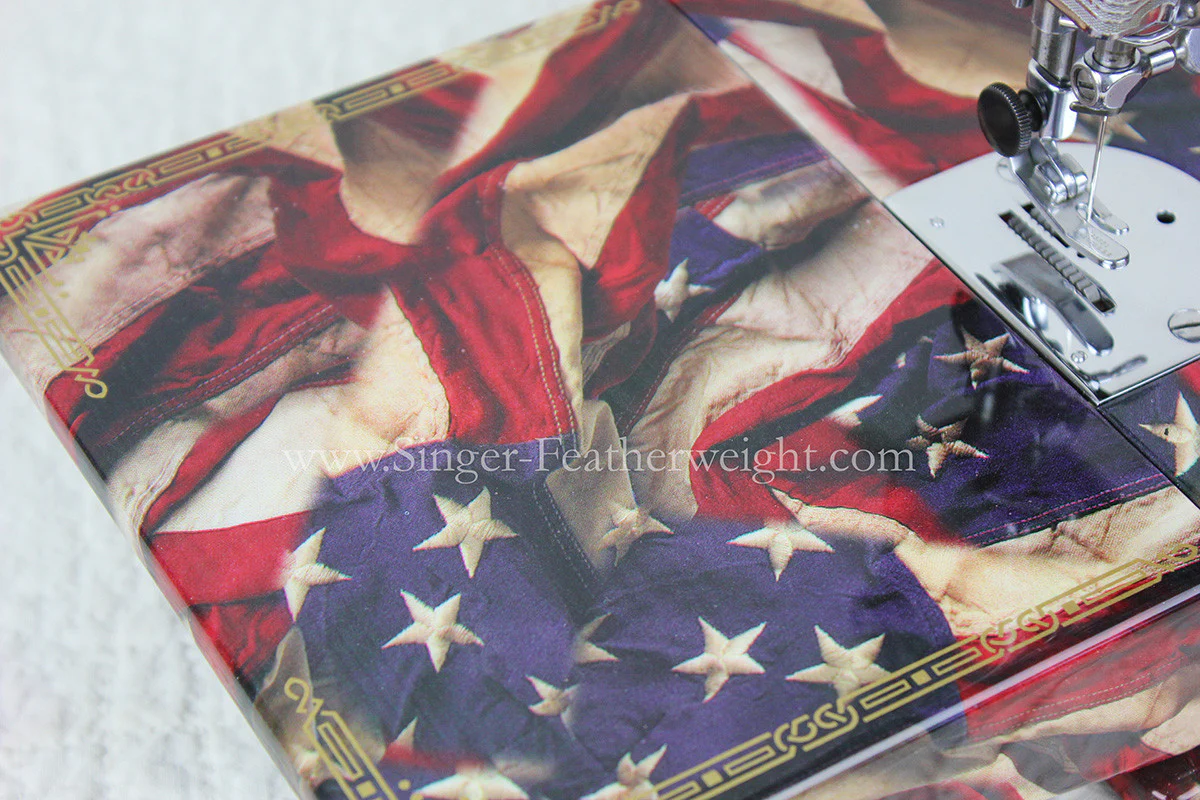 Singer Featherweight 221 Sewing Machine, PATRIOTIC One-Of-A-Kind Specialty - Painted - Image 16