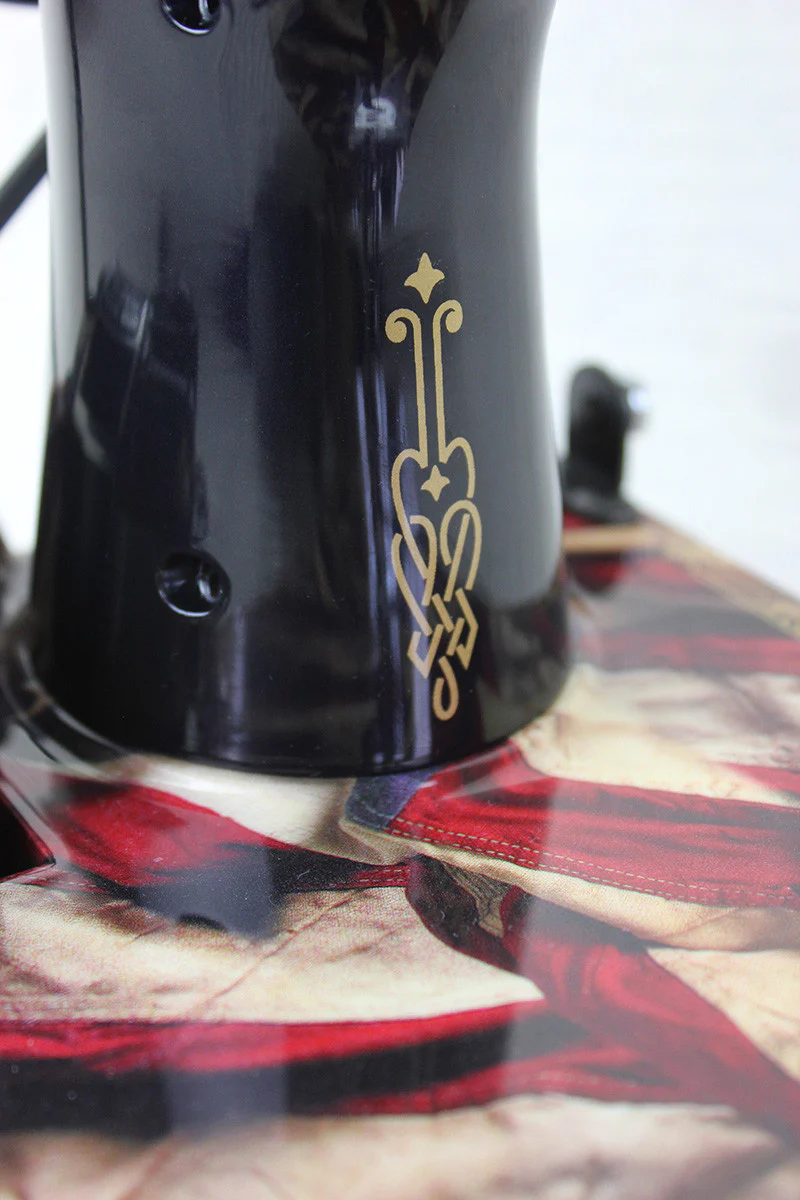 Singer Featherweight 221 Sewing Machine, PATRIOTIC One-Of-A-Kind Specialty - Painted - Image 20