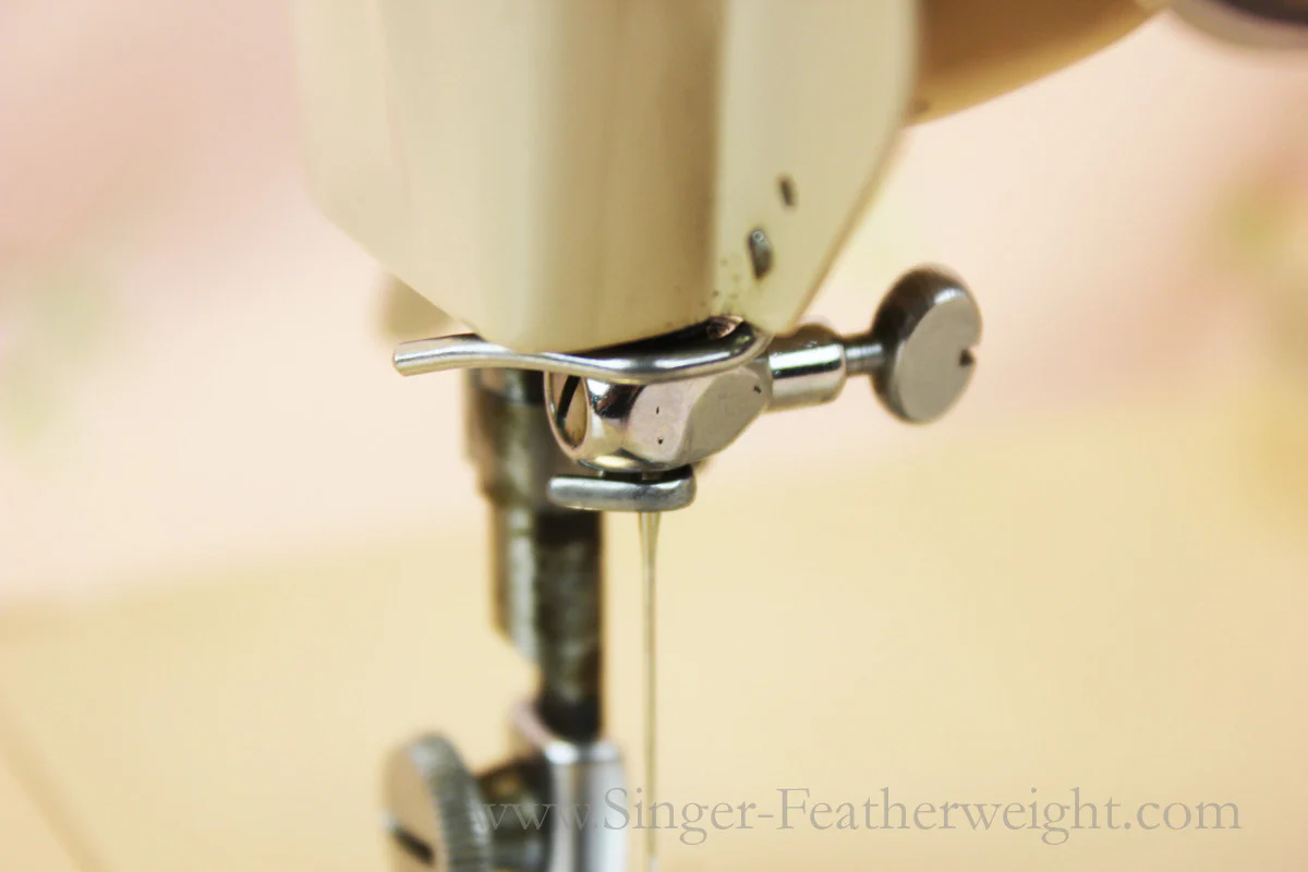 Needle Clamp, Singer (Vintage Original) - Image 3