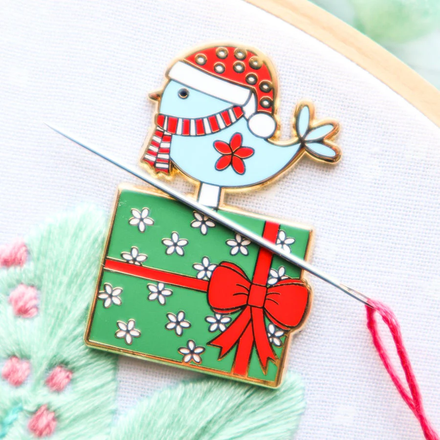 Needle Minder, CHRISTMAS BIRD by Flamingo Toes - Image 2