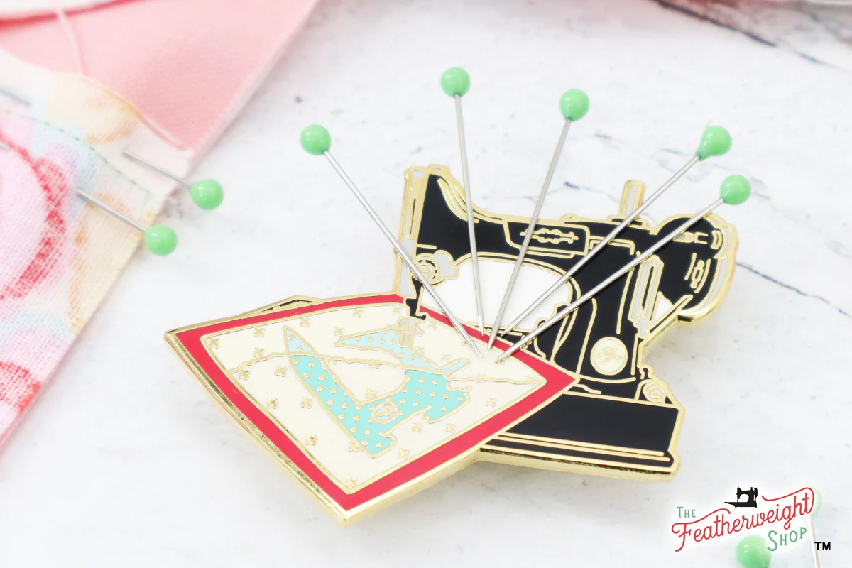 Needle Minder, PIN PAL - Singer Featherweight Quilt - Image 5