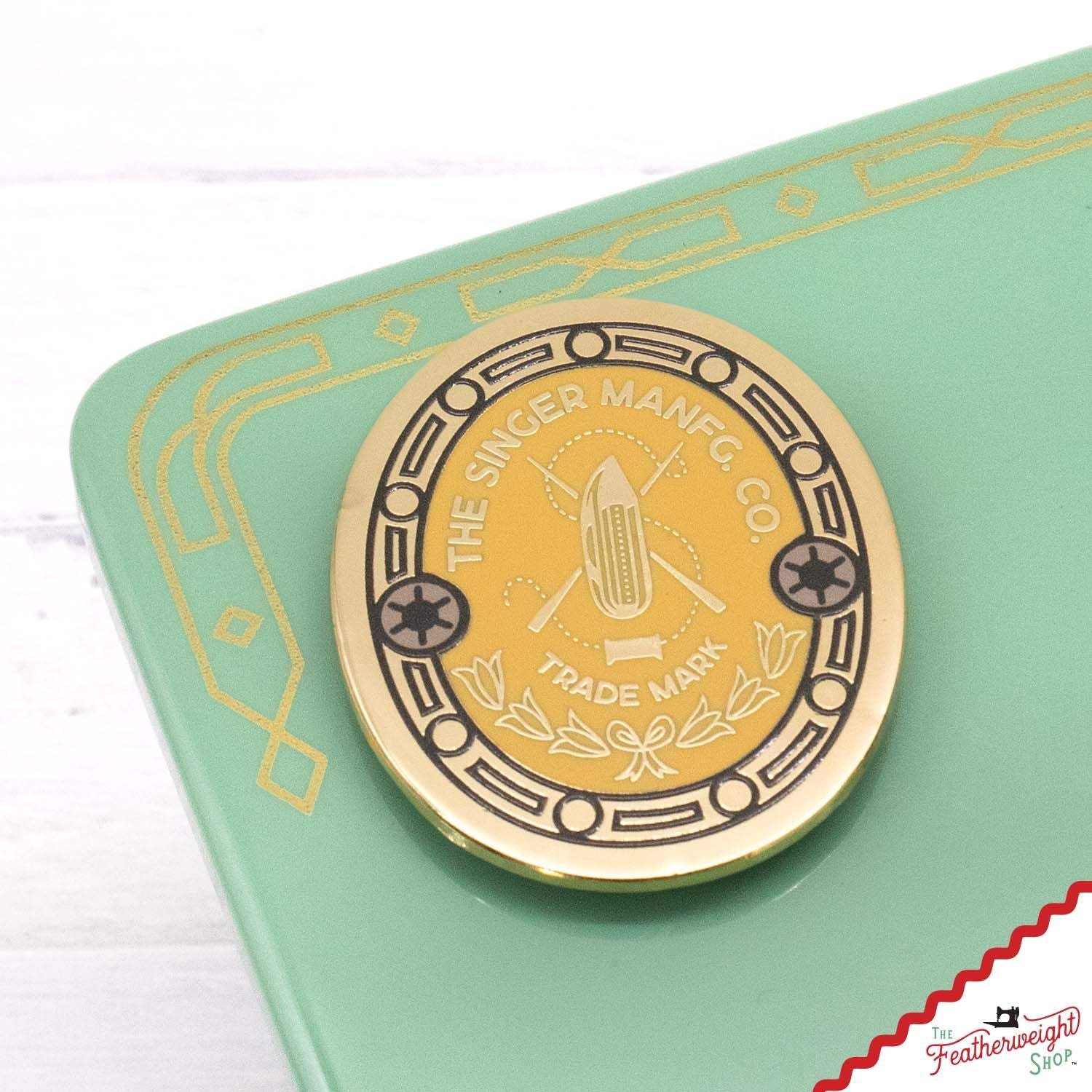 Needle Minder, PIN PAL - Singer's Black Border Badge - Image 5