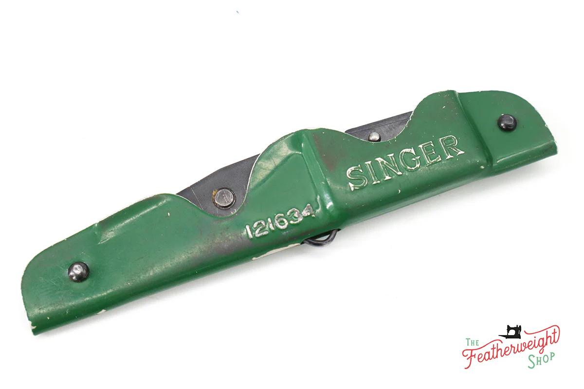 Needle Threader and Seam Ripper, Singer (Vintage Original) - Image 8