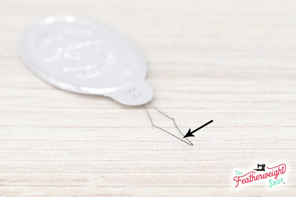 Needle Threader, Singer Filament (Vintage Original) - Image 3