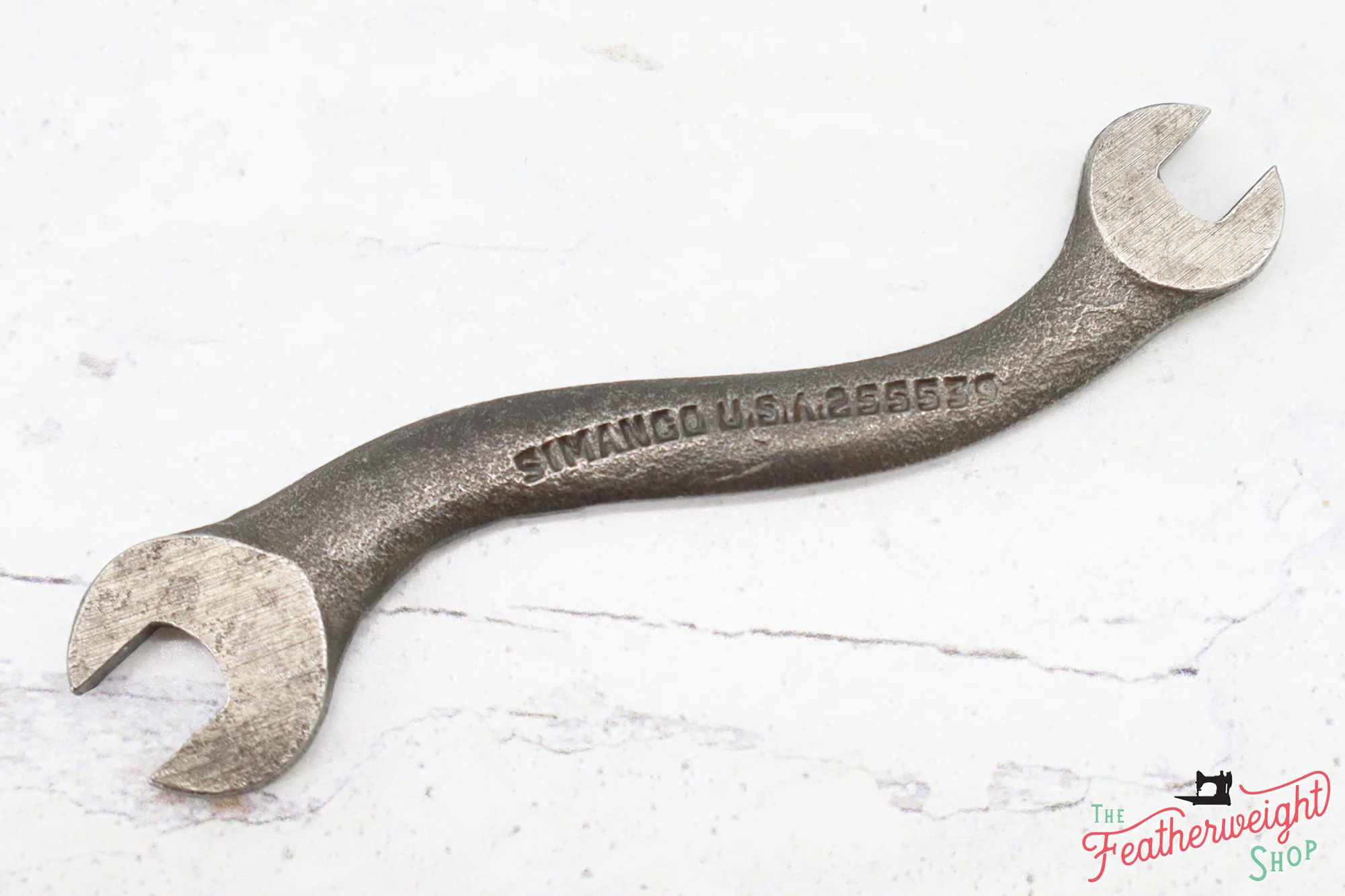 Original Singer Wrench - Image 12