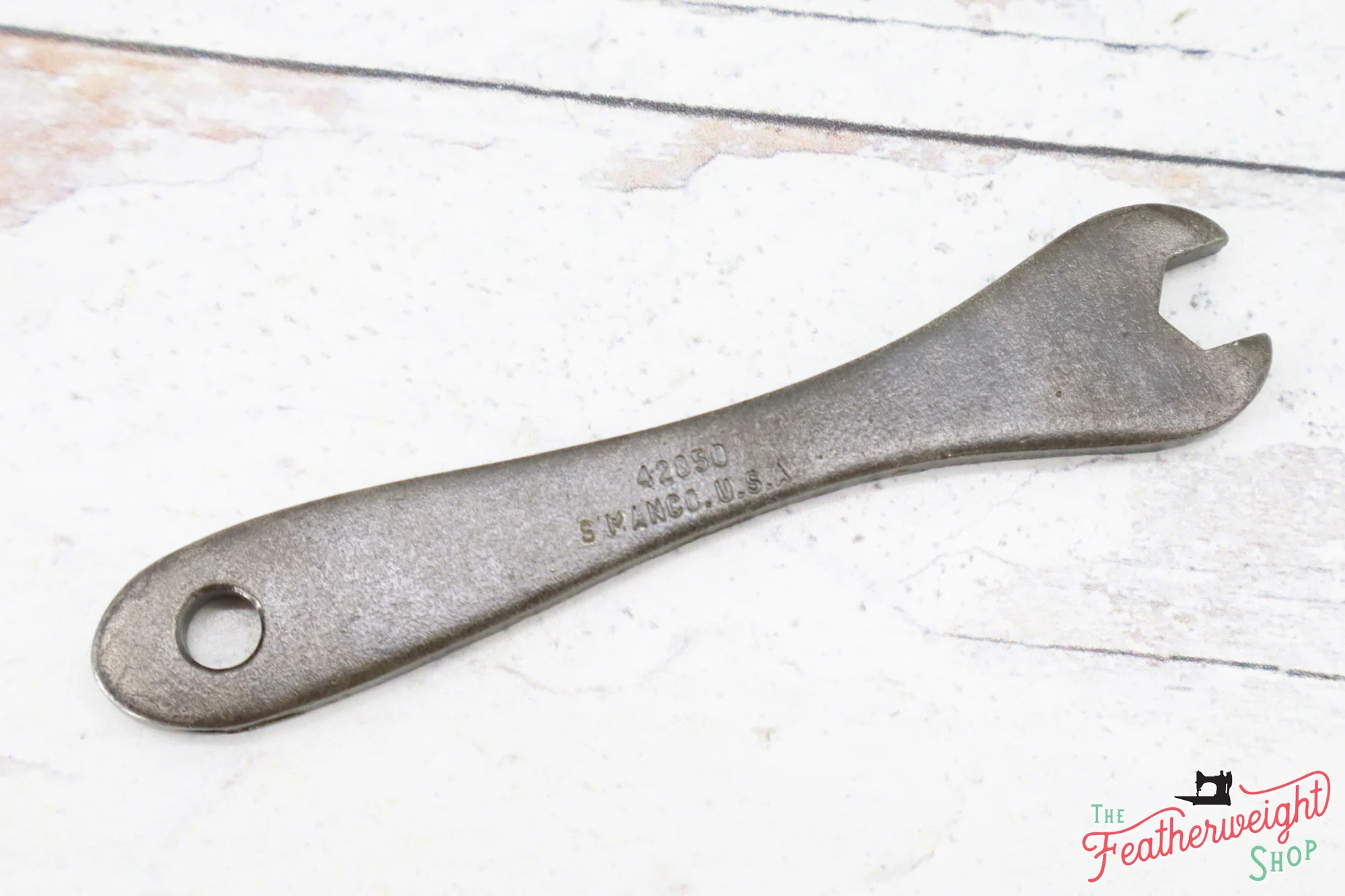 Original Singer Wrench - Image 13