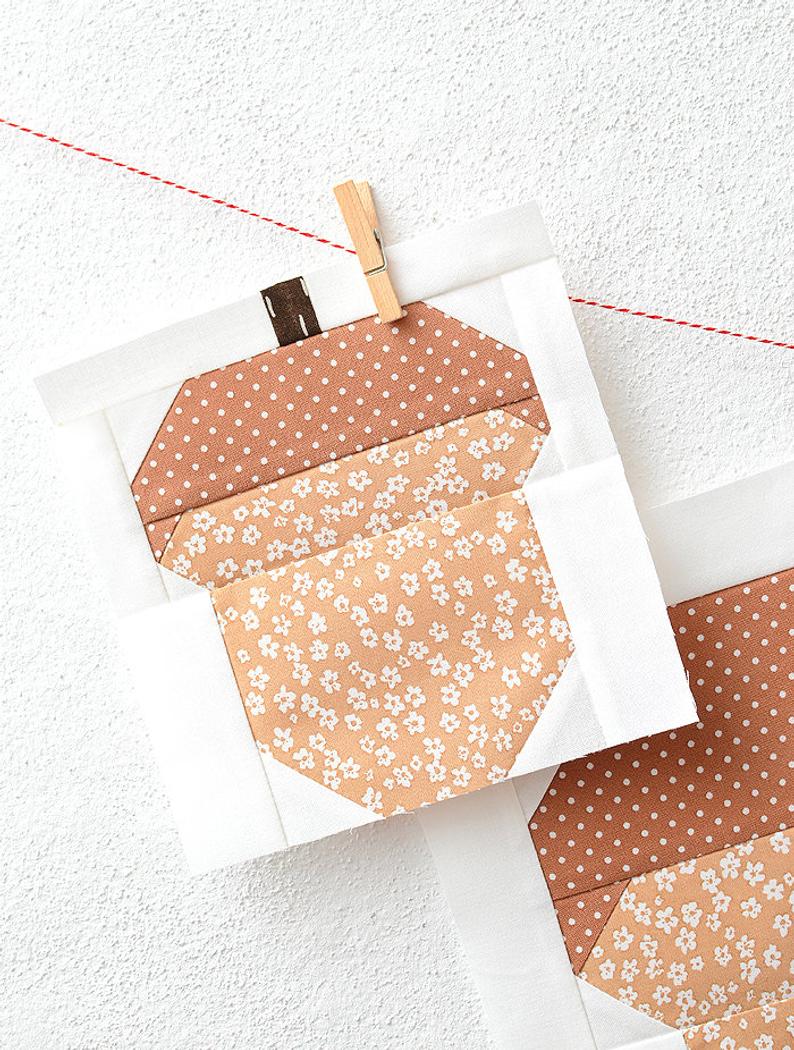 Pattern, Acorn Quilt Block by Ellis & Higgs (digital download) - Image 2