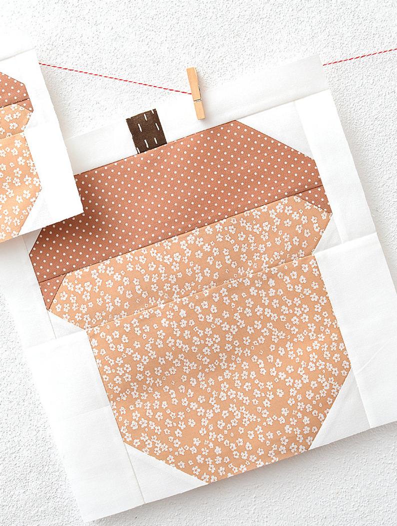 Pattern, Acorn Quilt Block by Ellis & Higgs (digital download) - Image 3