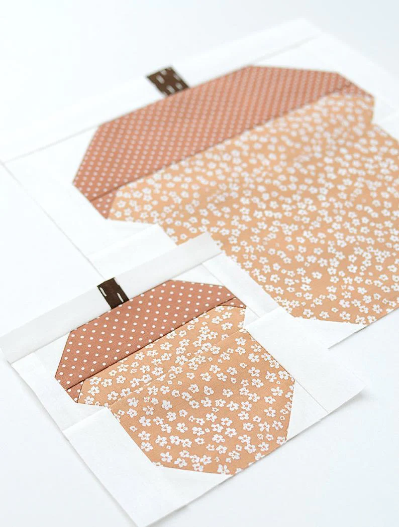 Pattern, Acorn Quilt Block by Ellis & Higgs (digital download) - Image 4