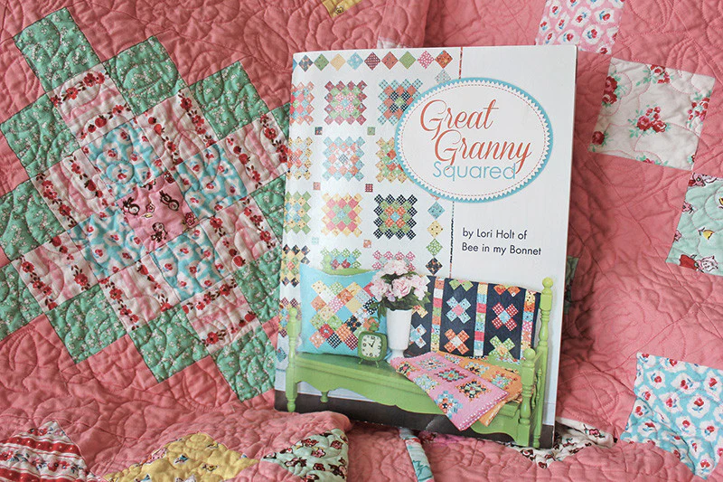 PATTERN BOOK, Great-Granny Squared Quilt by Lori Holt (ISE-337) - Image 4