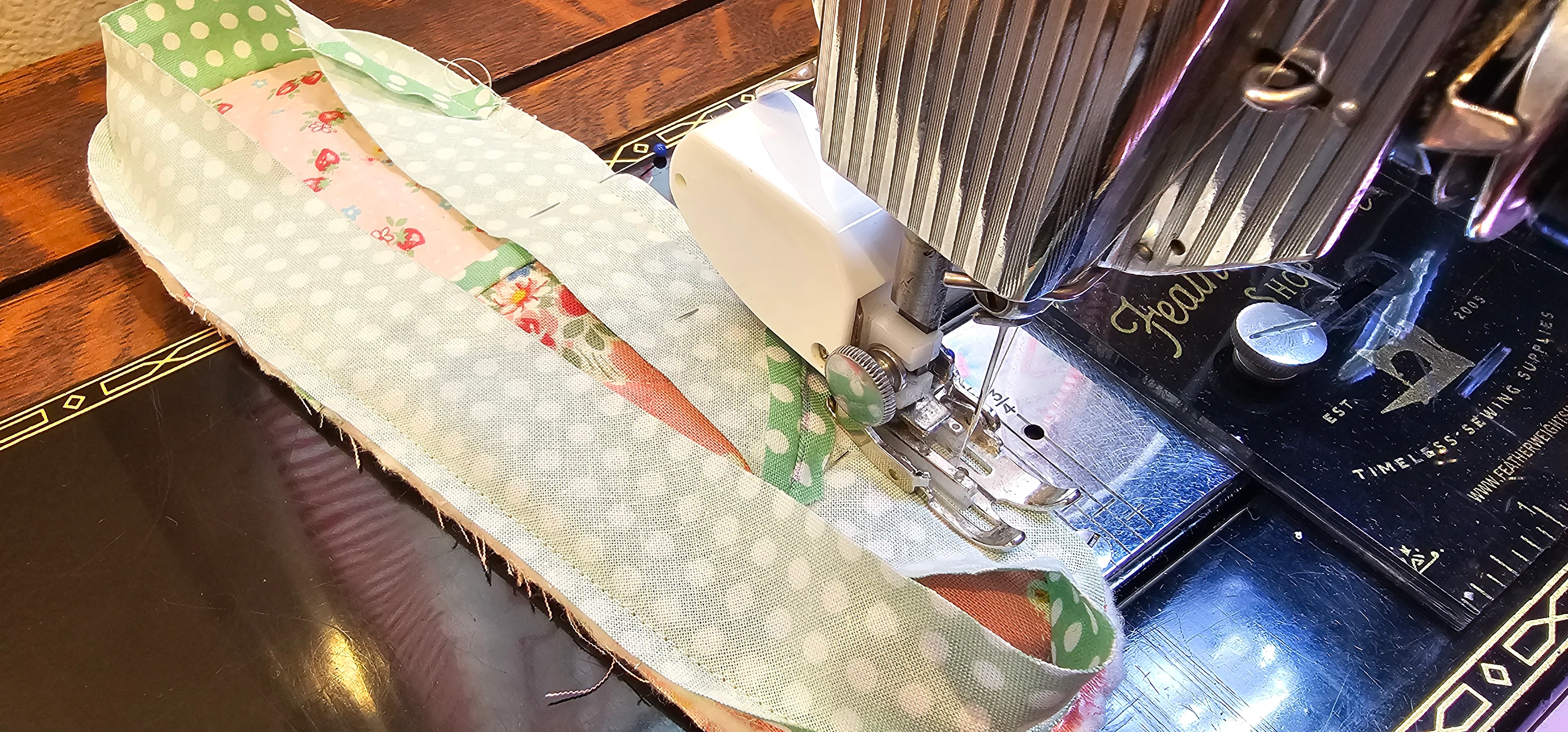 PATTERN BOOK, Happy Flower Quilts by Atsuko Matsuyama - Image 10