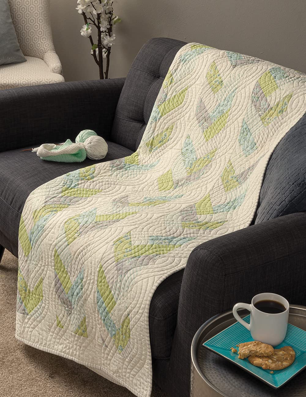 PATTERN BOOK, Snuggle Up! Cozy Nap & Lap Quilts - Image 10