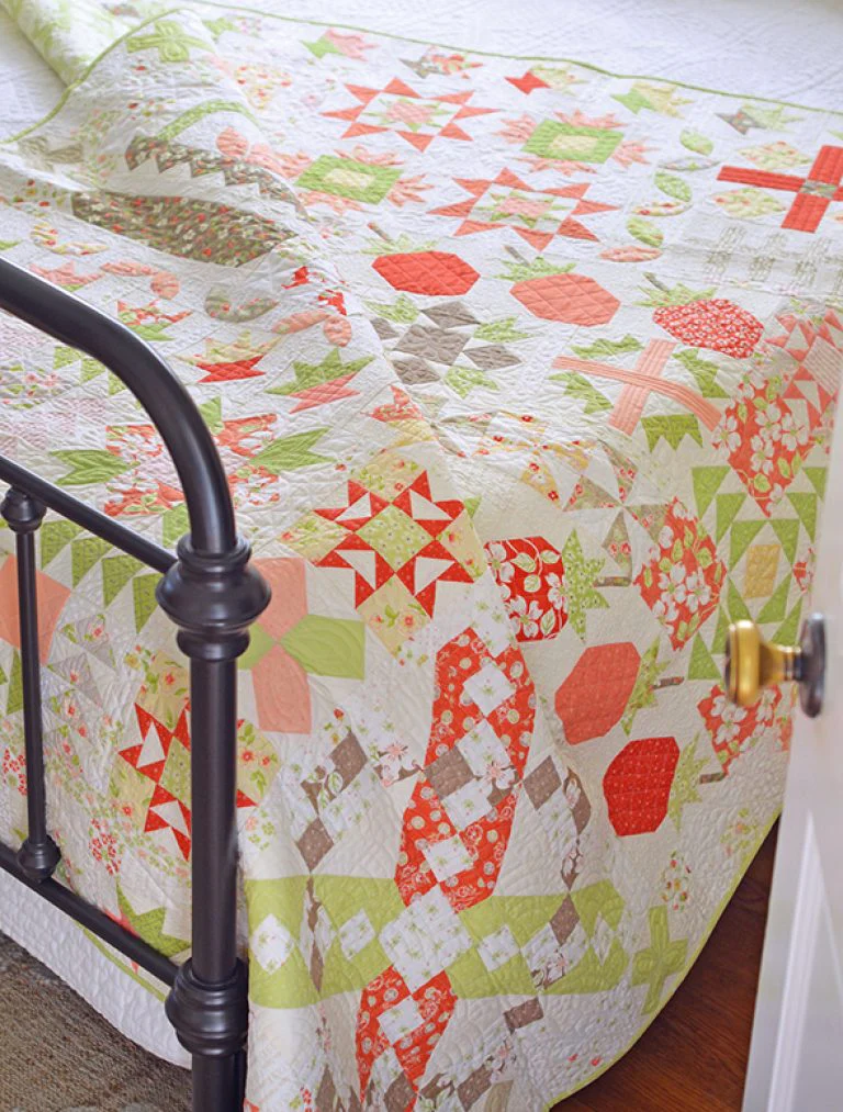 PATTERN BOOK, Strawberry Garden Sampler Quilt by Joanna Figueroa of Fig Tree & Co. - Image 2