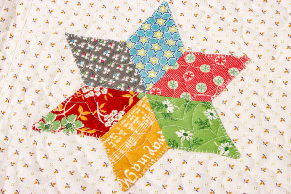 Pattern, Home Town Stars Quilt by Lori Holt - Image 4
