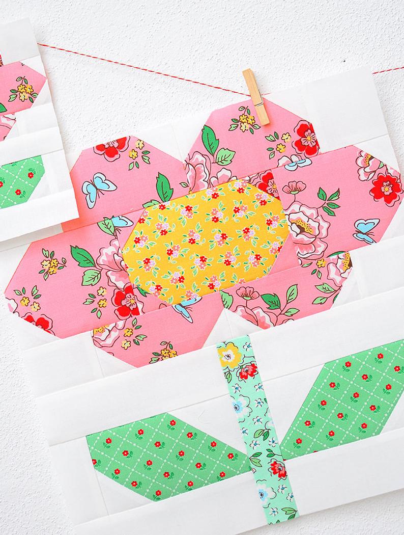 Pattern, Spring Flower Quilt Block by Ellis & Higgs (digital download) - Image 3