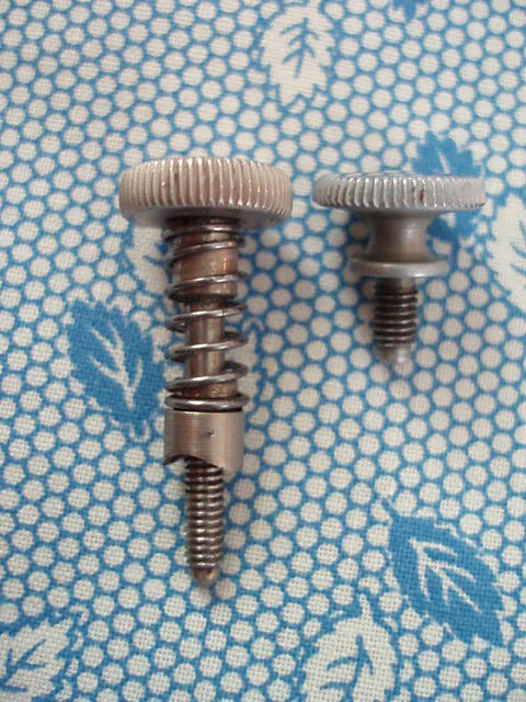 Pinking Attachment, Singer (Vintage Original) - Image 5