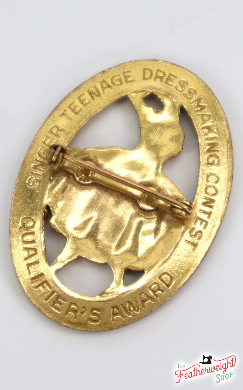 Qualifier's Pin, Singer Dressmaking Contest - RARE Singer (Vintage Original) - Image 2