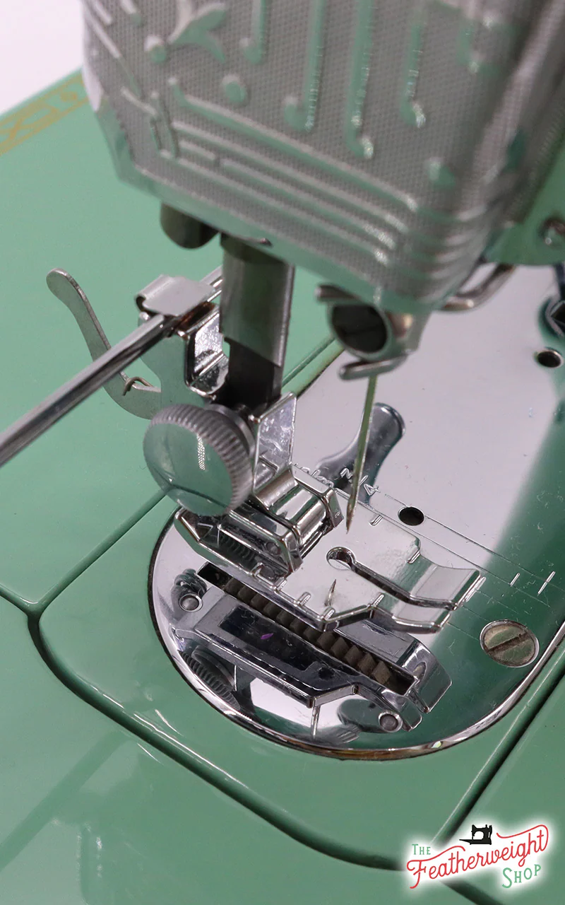 Quarter Inch (1/4") Foot, SNAP-ON Patchwork Piecing Quilting - Image 4