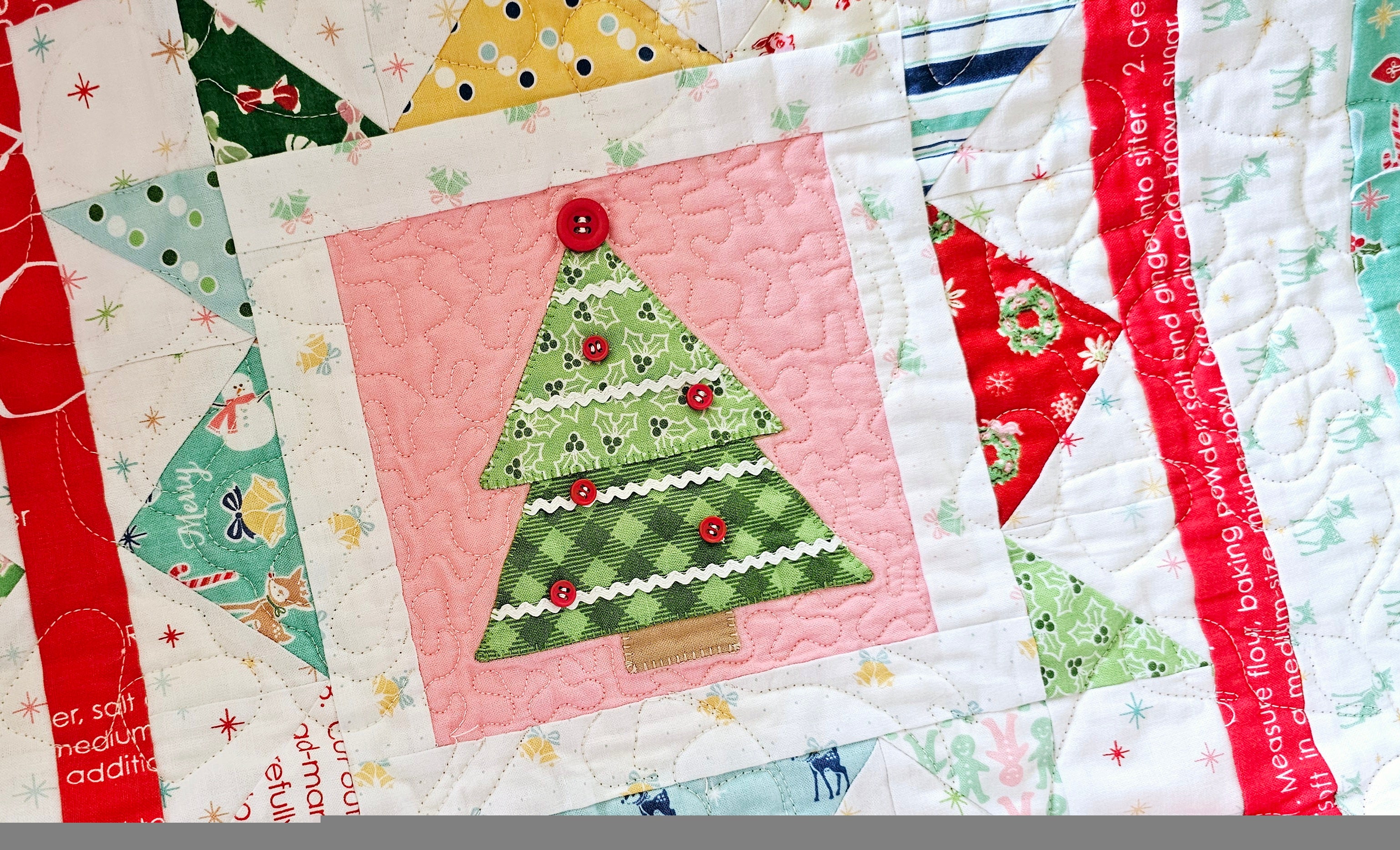 Quilt Kit, Cozy Christmas Applique' (Templates Included) - Image 14
