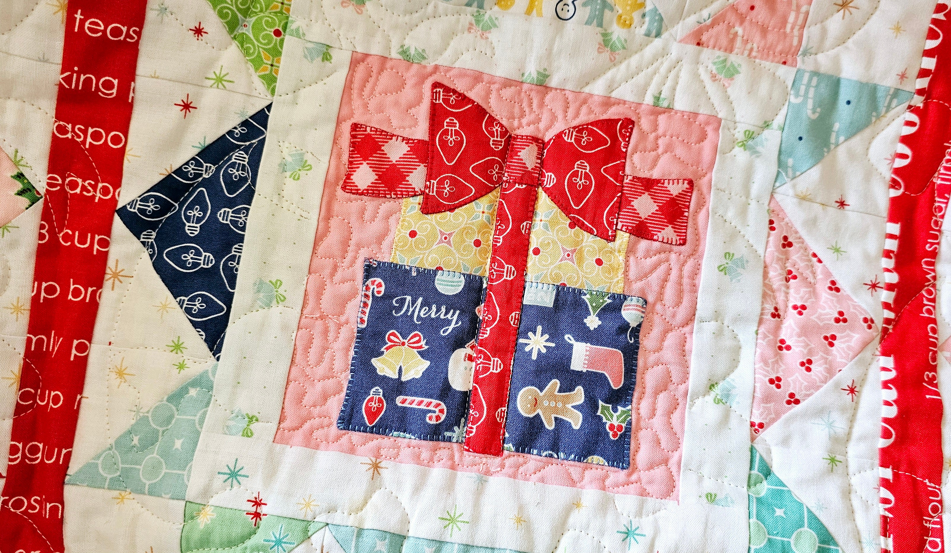 Quilt Kit, Cozy Christmas Applique' (Templates Included) - Image 17